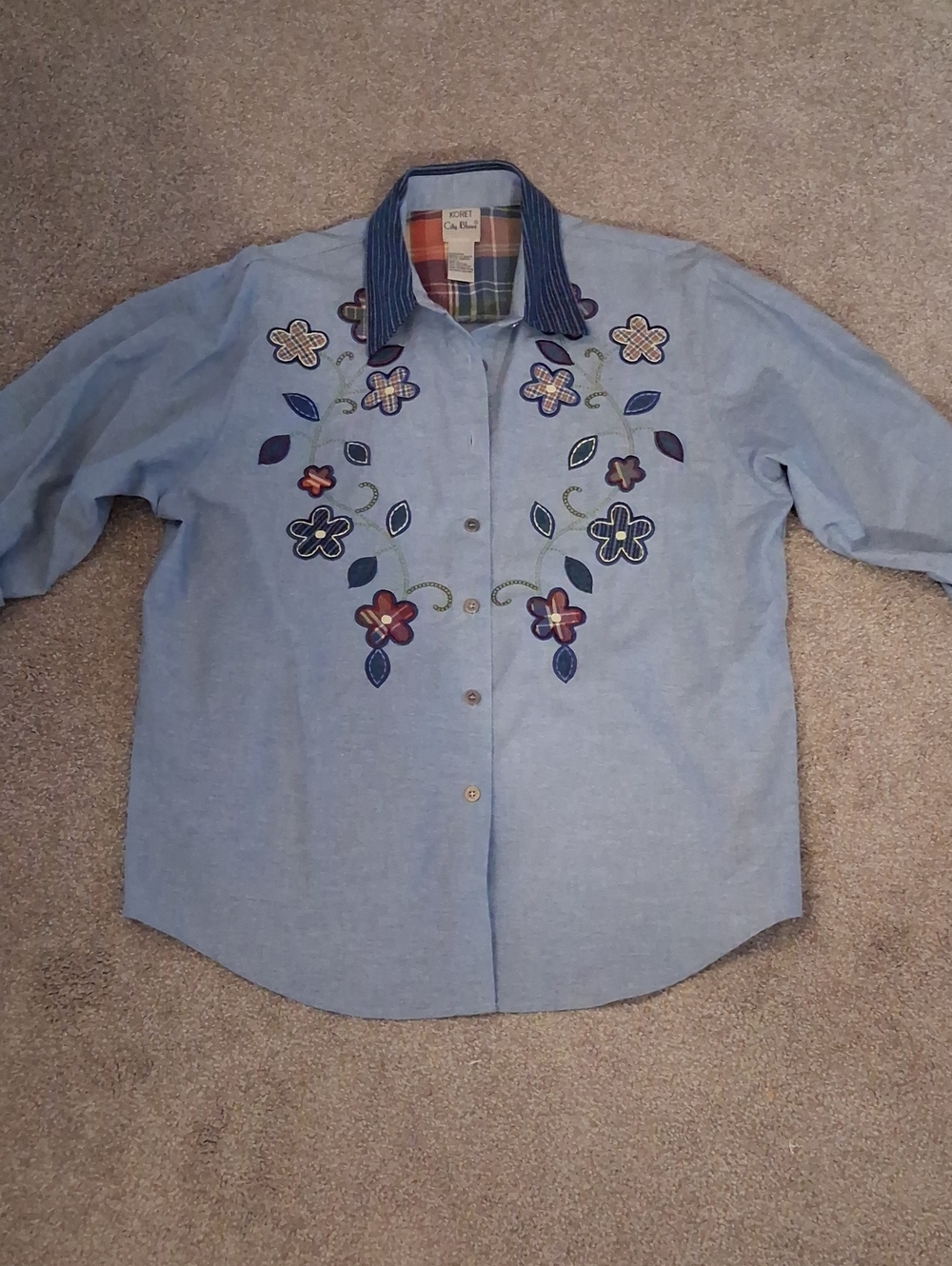 NWOT Vintage Koret City Blues Button-Up Light Blue Floral Embroidered Top L
